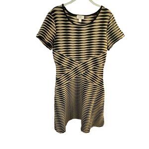 Ann Taylor LOFT Short Sleeved Dress Size 8 EUC